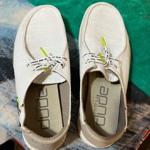 Women’s hey dude’s